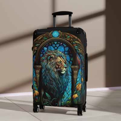 Lion Suitcase - Kids' luggage featuring a fierce lion design, perfect for young adventurers.