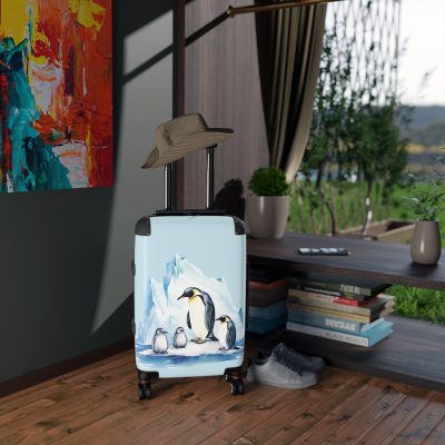 Penguin Suitcase - Kids' luggage featuring a cute penguin design, perfect for young travelers seeking exciting adventures.