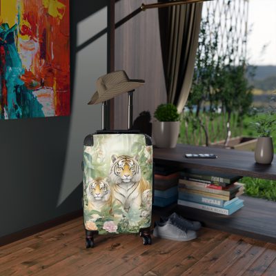 Majestic Tiger Suitcase - A fierce and stylish travel companion for the bold explorer.