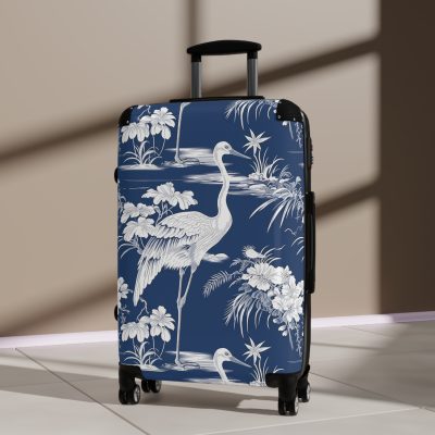 Blue & White Chinoiserie suitcase, a durable and stylish travel companion. Crafted with classic Chinoiserie designs, it's perfect for those who appreciate timeless elegance on their journeys.