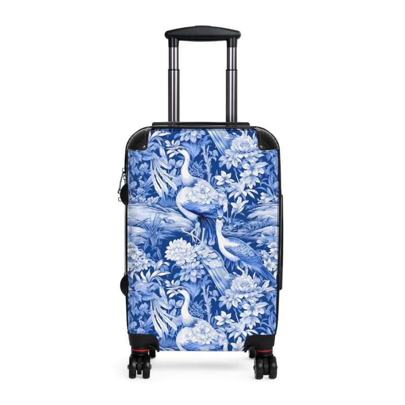 Blue & White Chinoiserie suitcase, a durable and stylish travel companion. Crafted with classic Chinoiserie designs, it's perfect for those who appreciate timeless elegance on their journeys.